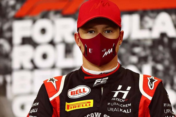 Формула 1 Штайнер высказался о травле российского пилота Мазепина
